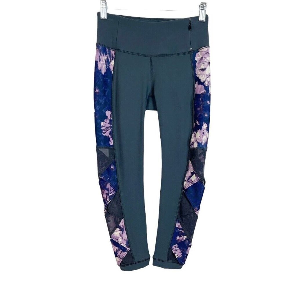 Calia Crop Leggings Women’s Size XS Gray Floral